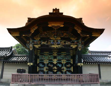 Kyoto Chinese Door
